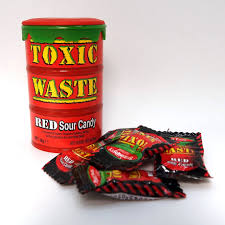 TOXIC WASTE RED SOUR CANDY DRUM  42G